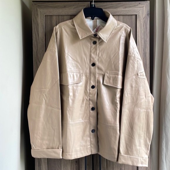 IN BEIGE Most Fabulous Faux Leather Jacket with side pockets - Picture 1 of 9
